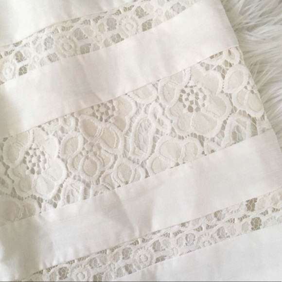 LOFT White Crochet Lace Inset Mini Skirt | Sz 4 - Picture 3 of 9